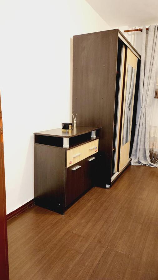 Two Bedroom Aparthotel With Garden View Bucharest Luaran gambar
